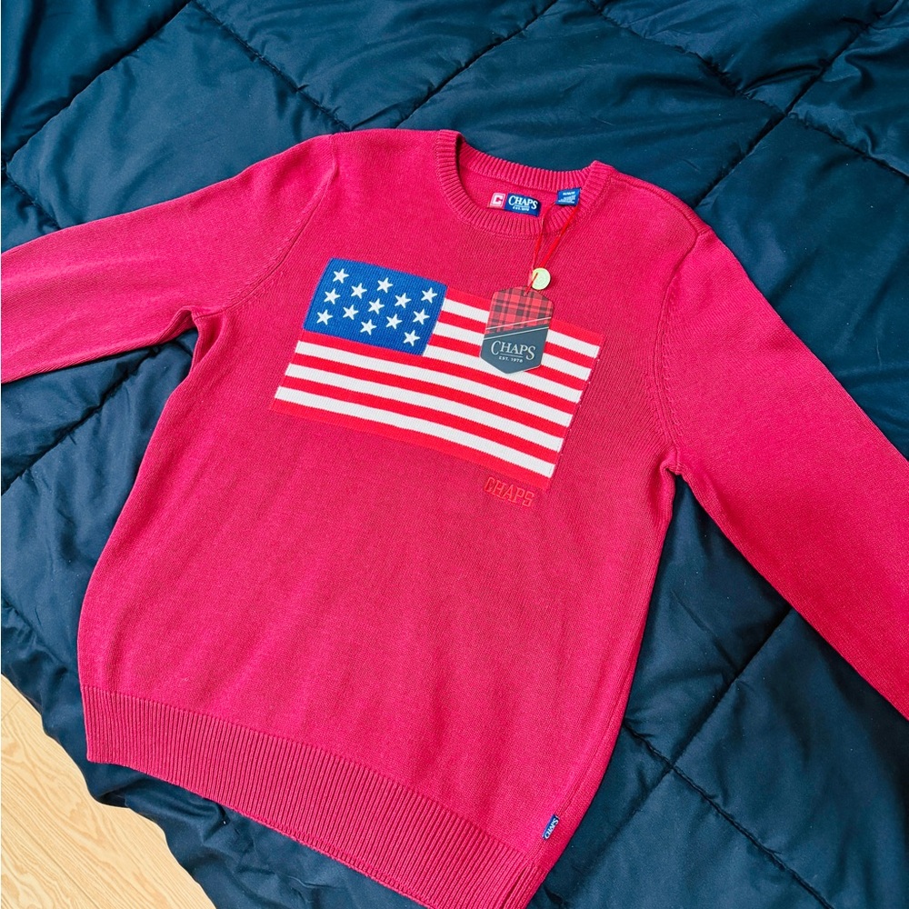 Chaps Red Crewneck Sweater with American Flag - Picture 2 of 2